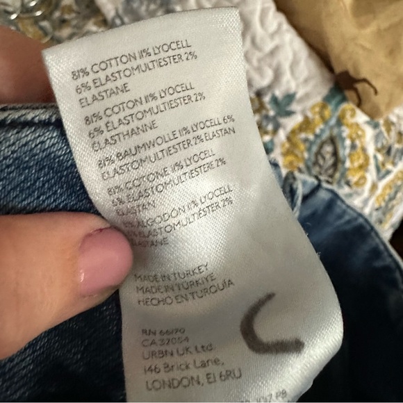 Maeve • The Colette Crop High-Rise Wide-Leg Jeans - Picture 7 of 8